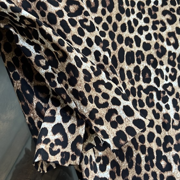 MICHAEL Michael Kors Cheetah Print Ponte Knit Pull-On Slim Leg Ankle Pants. - Picture 11 of 12